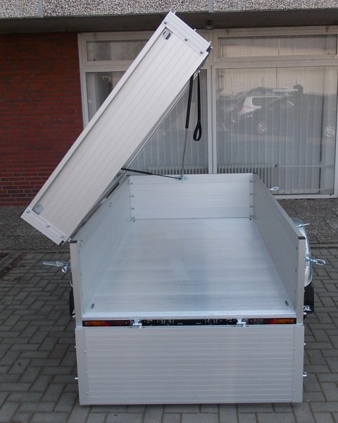 Alutrail 12 D 22.12,  1200kg zGG, Lademae 216x114x57cm  Aluboden, Tempo 100, Deckelquertrger, Automatikttzrad, Zurranker