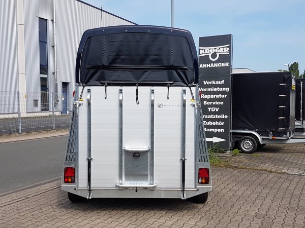 Careliner ALU Dach und Bug in ocean, mit Panoramadach und Bruststangenzusatzpolster