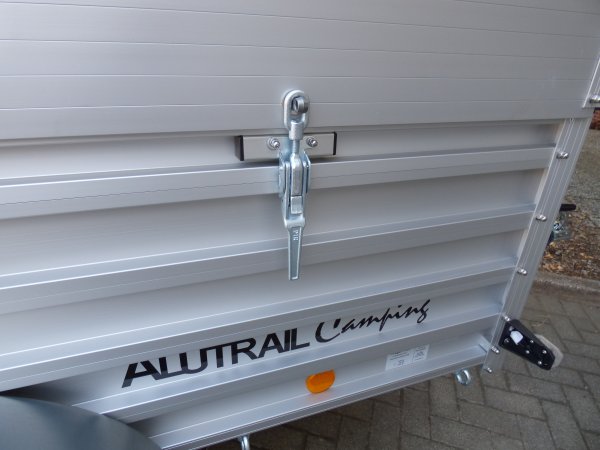 Alutrail Camping, 1,2t zGG, Lademae: 216x115x69cm (mit Deckel)