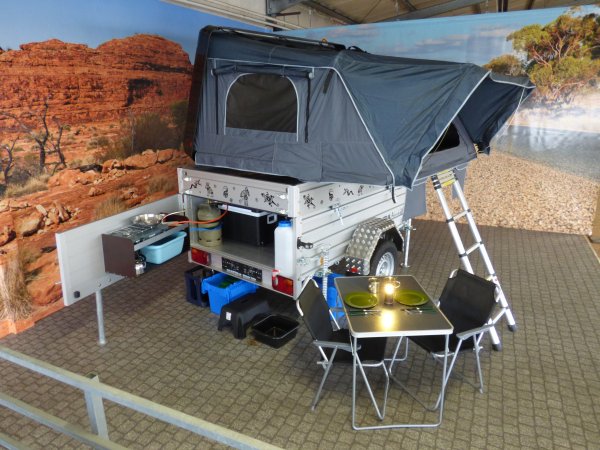 Anhnger Alutrail Adventure inkl. Hartschalen Dachzelt Outback Unit mit MaX-Ausstattungspaket