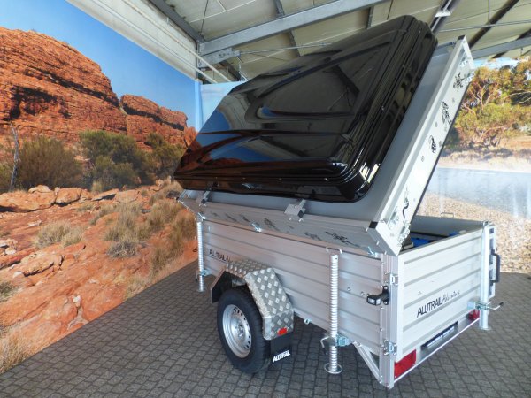 Anhnger Alutrail Adventure inkl. Hartschalen Dachzelt Outback Unit mit MaX-Ausstattungspaket