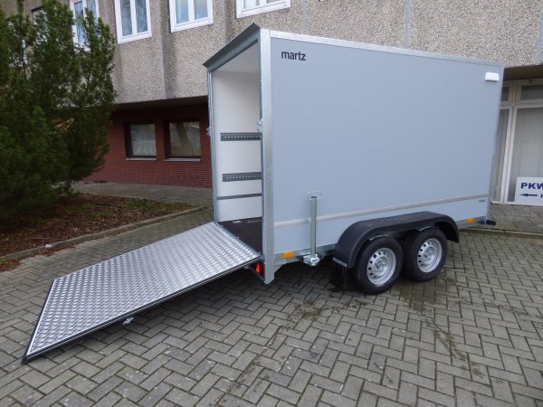 Martz Kargo 300/2C Tandem-Kofferanhnger, hellgrau, Beladerampe, 2000KG, 300x148x180cm