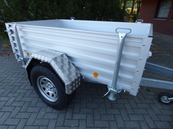 Alutrail Offroad 1,4t zGG, Lademae: 215x135x54m, mit Extras wie Fin1855