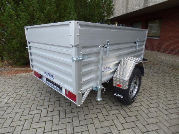 Alutrail Offroad 1,4t zGG, Lademae: 215x135x69m, mit Deckel und 3 Fahrradtrger