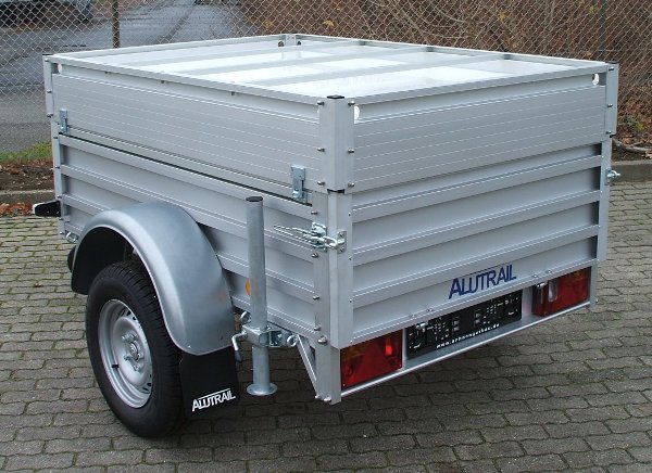 Alutrail 75 D 17.12 mit Deckel und Aluboden